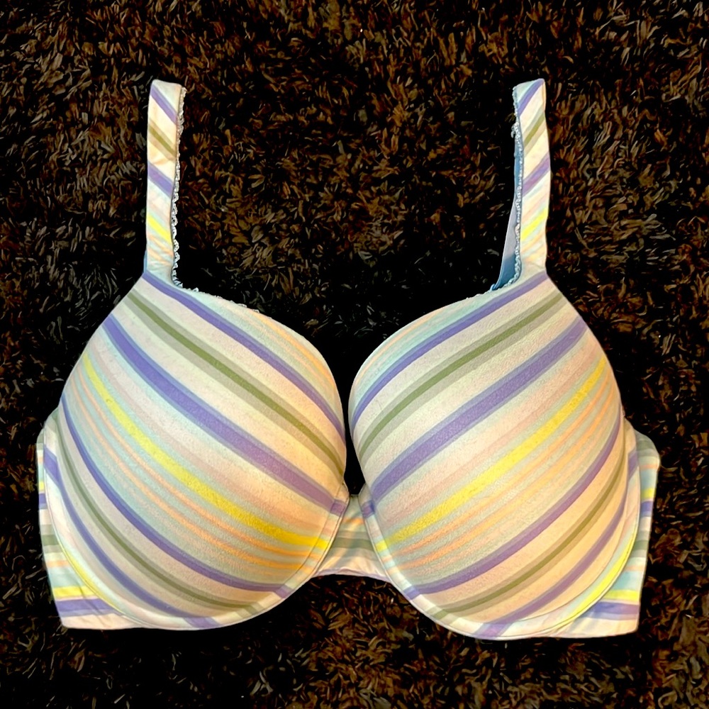 VICTORIA’S SECRET Perfect Shape Bra